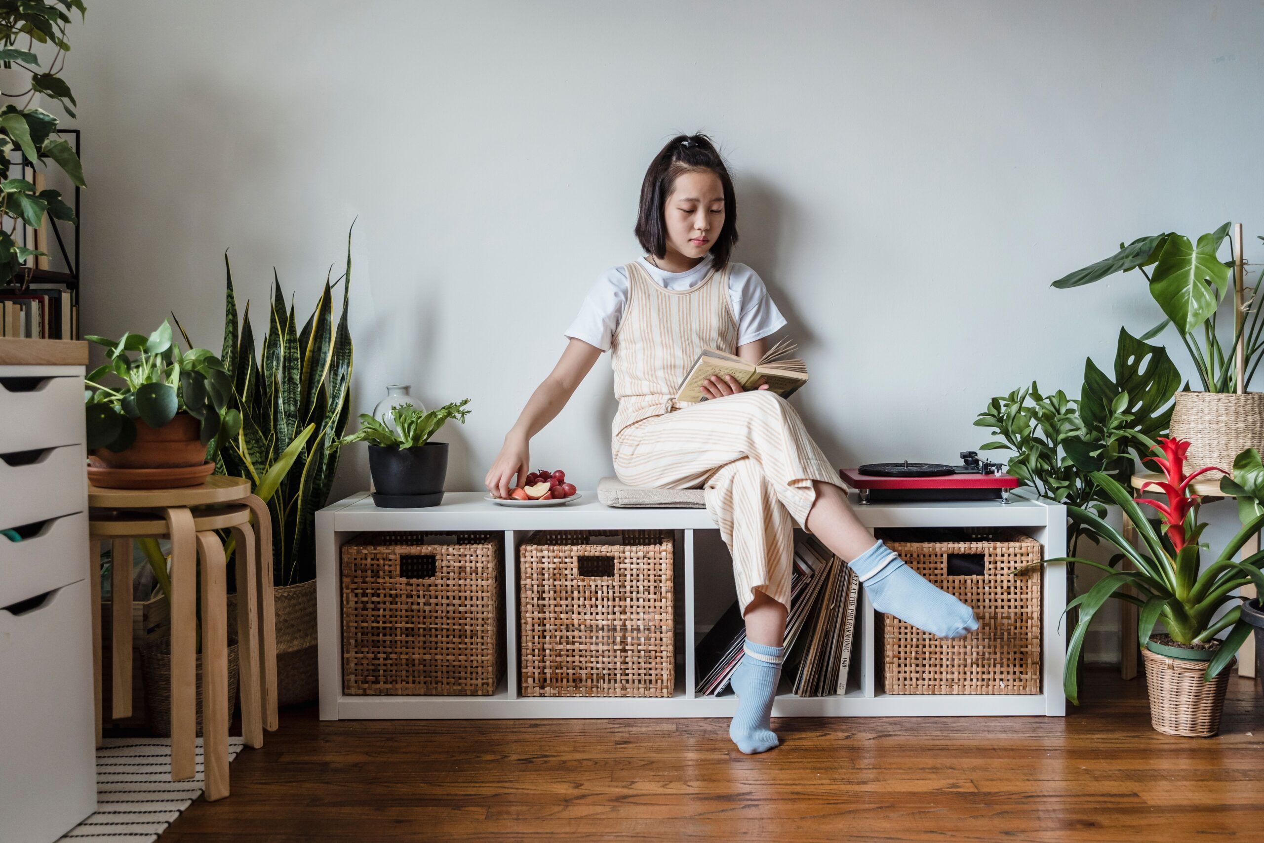 Green Living: How to Incorporate Plants into Your Home Décor