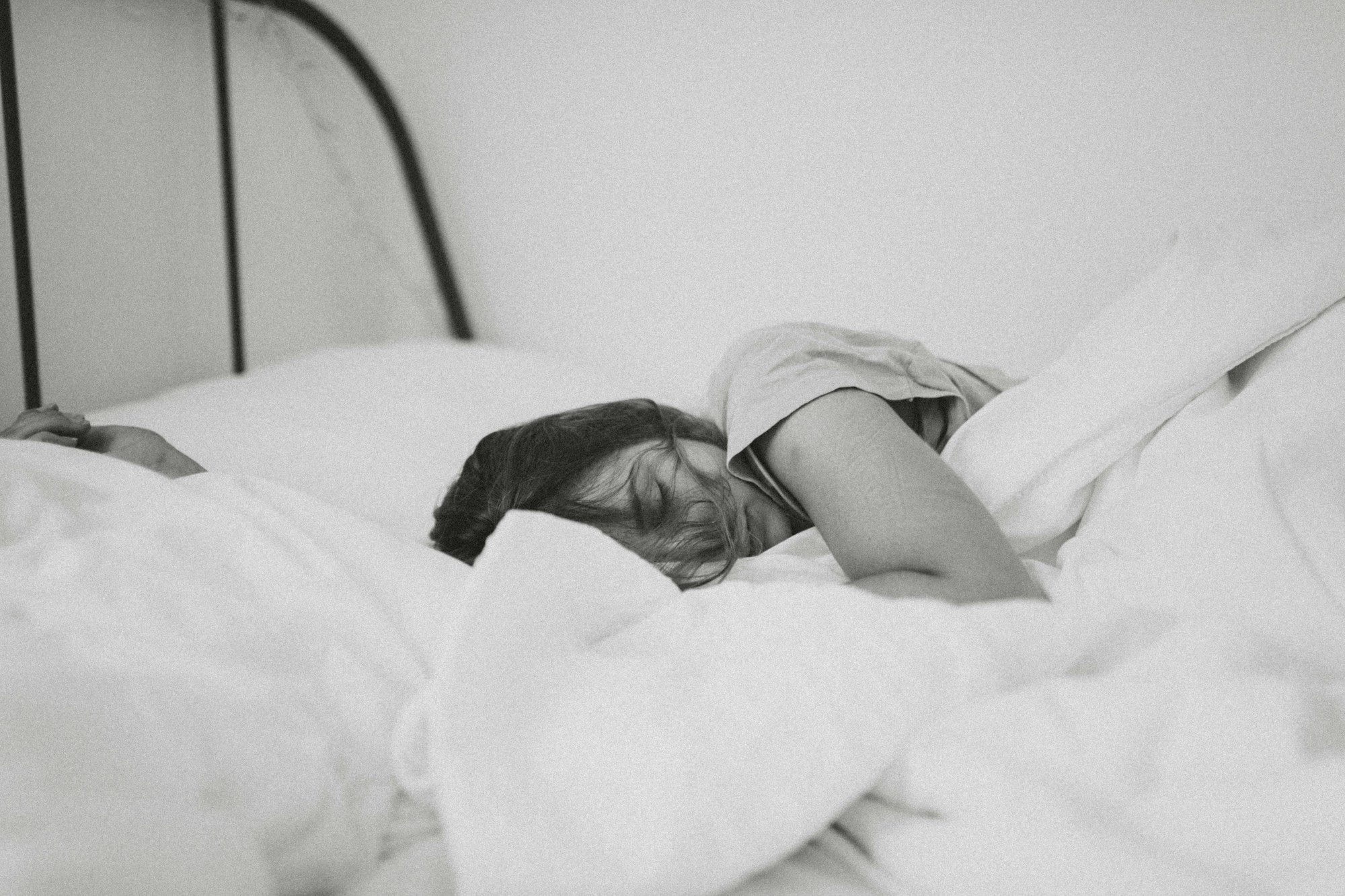 Use Three Scents to Help You Sleep Better